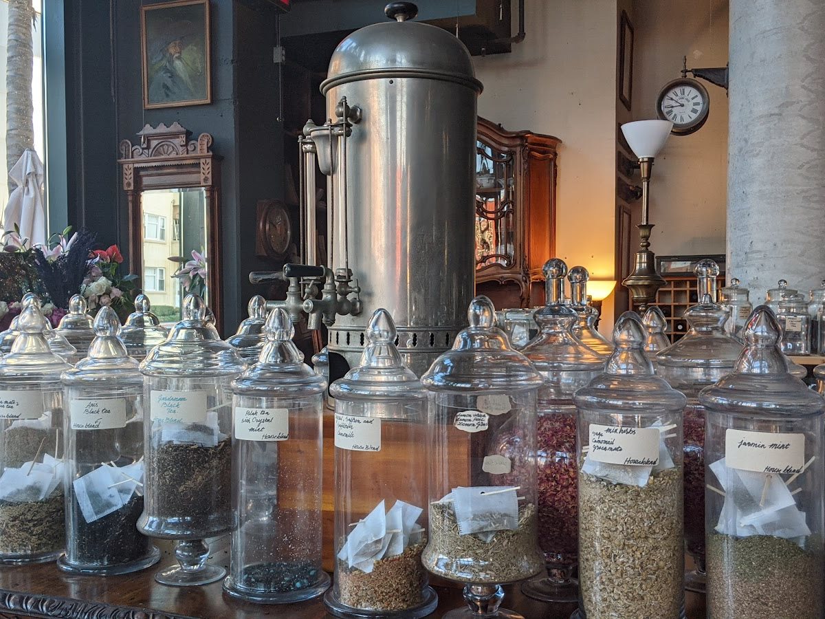 Cafe Bassam